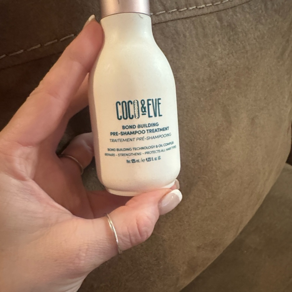 Coco & Eve - Bond Building Pre-Shampoo Treatment NEW